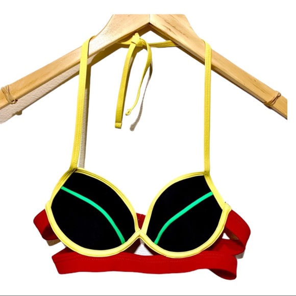 malibu dream girl Other - NWOT: MALIBU DREAM GIRL COLOR BLOCK BIKINI TOP